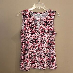 NWT Jones Studio tank. Size M
